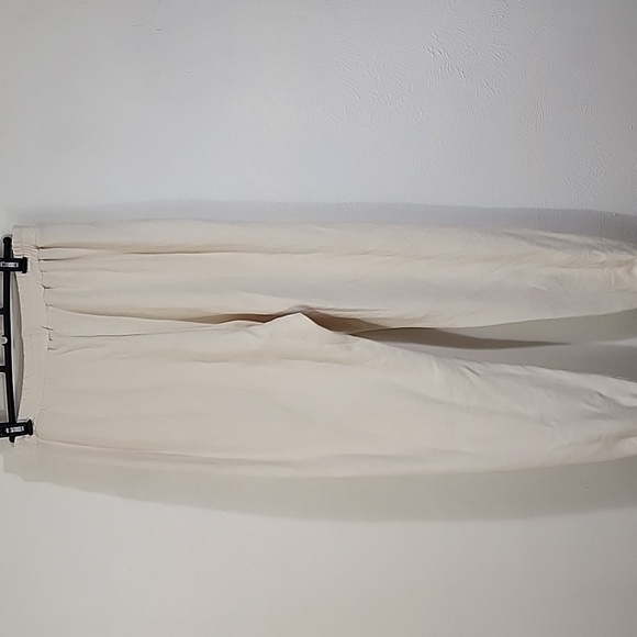 Off white sweats with drawstring and two pockets in front sz M - Picture 7 of 10